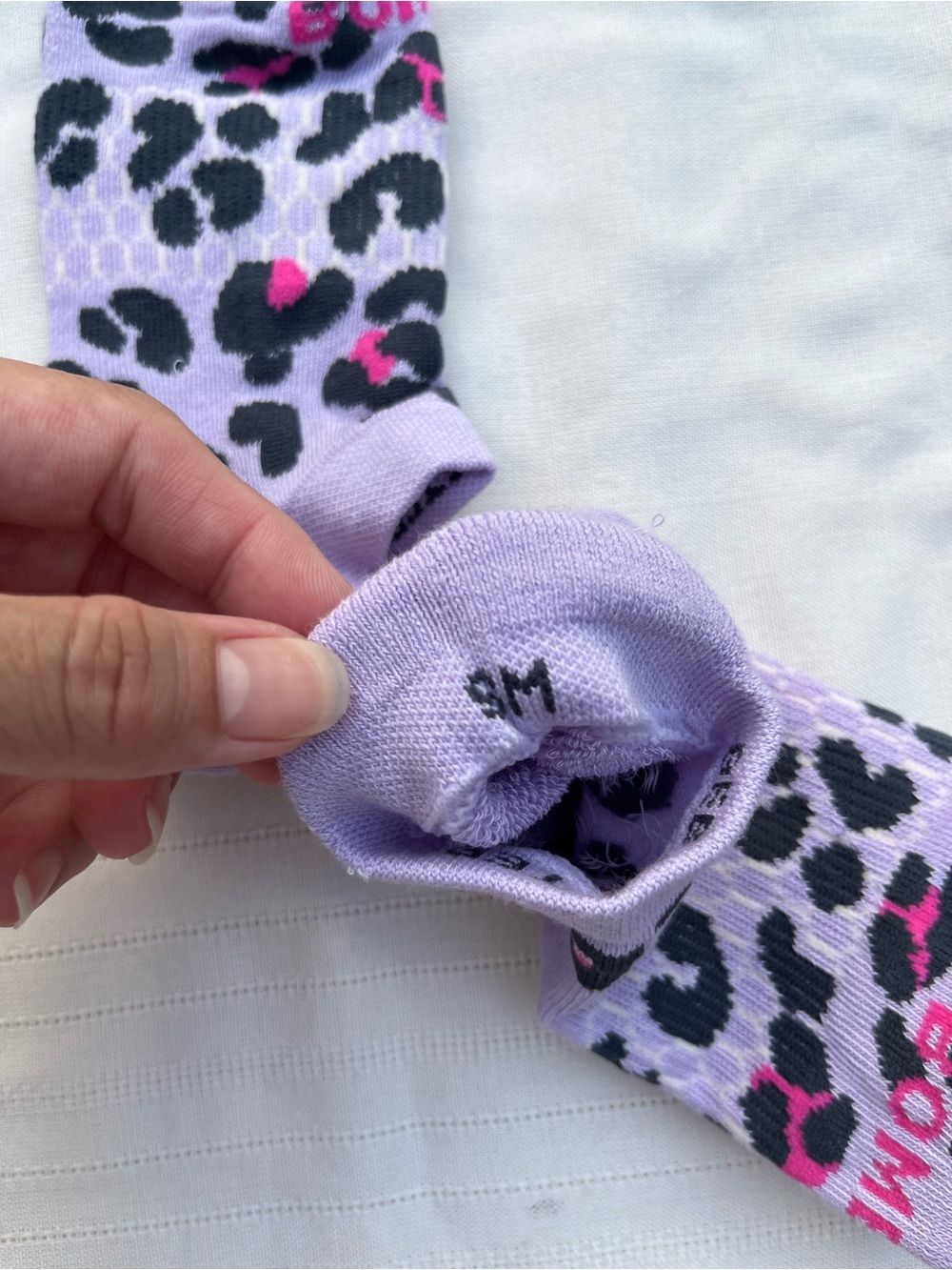 Bombas 3 Pr Lavender Leopard No-Show Blister Tab Socks - Picture 6 of 9